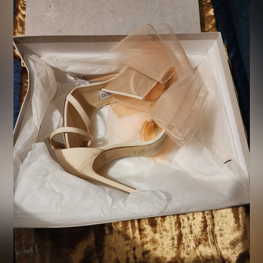 Jimmy Choo Aveline limited Edition Blush heel FULL INCLUSION - Picture 8 of 16
